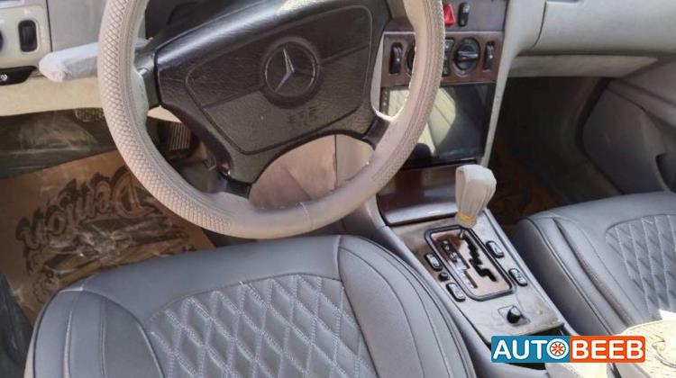 مرسيدس بنز E200 1997