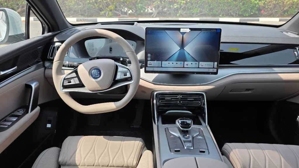 بي واي دي تانج 2025