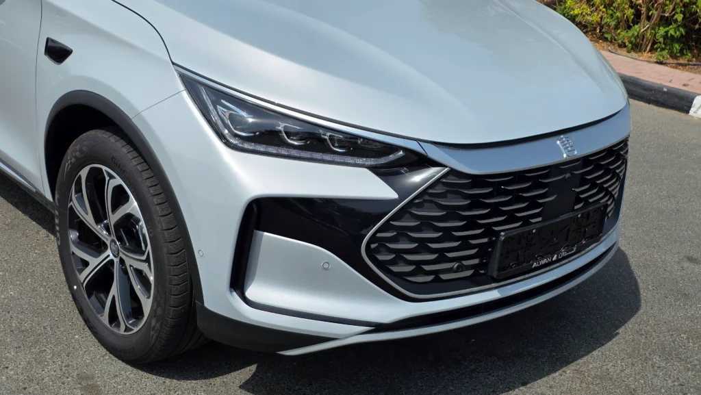 بي واي دي تانج 2025