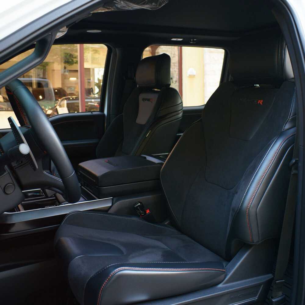 فورد رابتور 2023