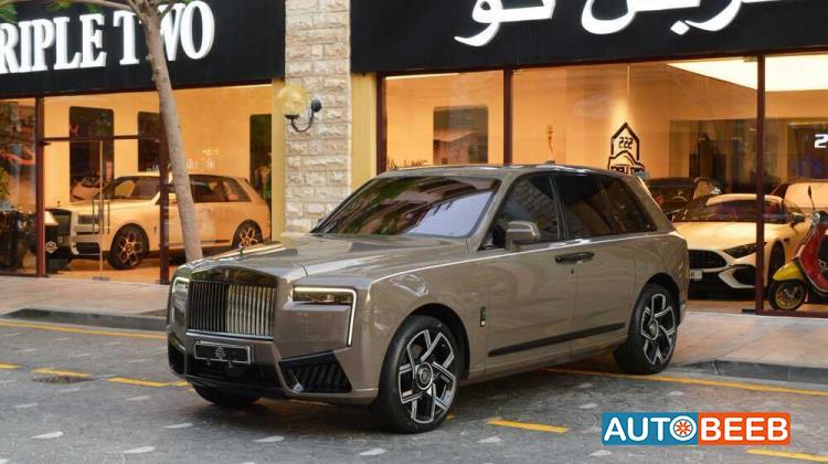 Rolls Royce Cullinan 2025
