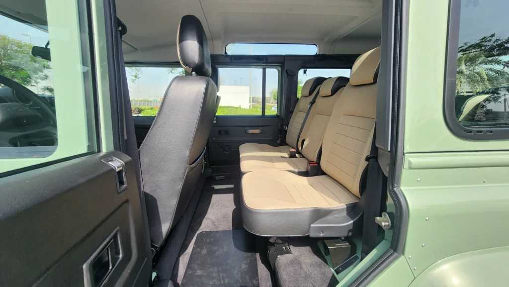 Land Rover Defender 2016