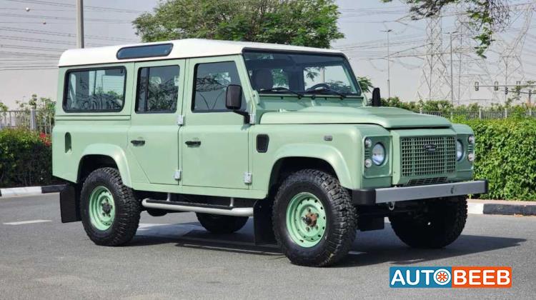 Land Rover Defender 2016