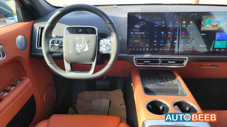 Li Auto L7 2025