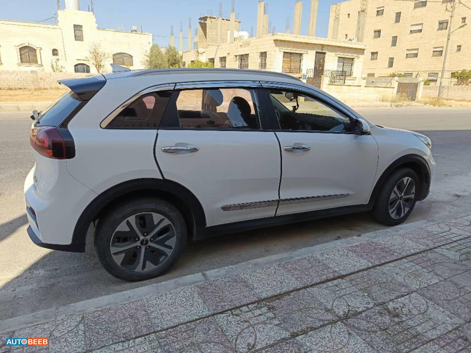 كيا نيرو 2022