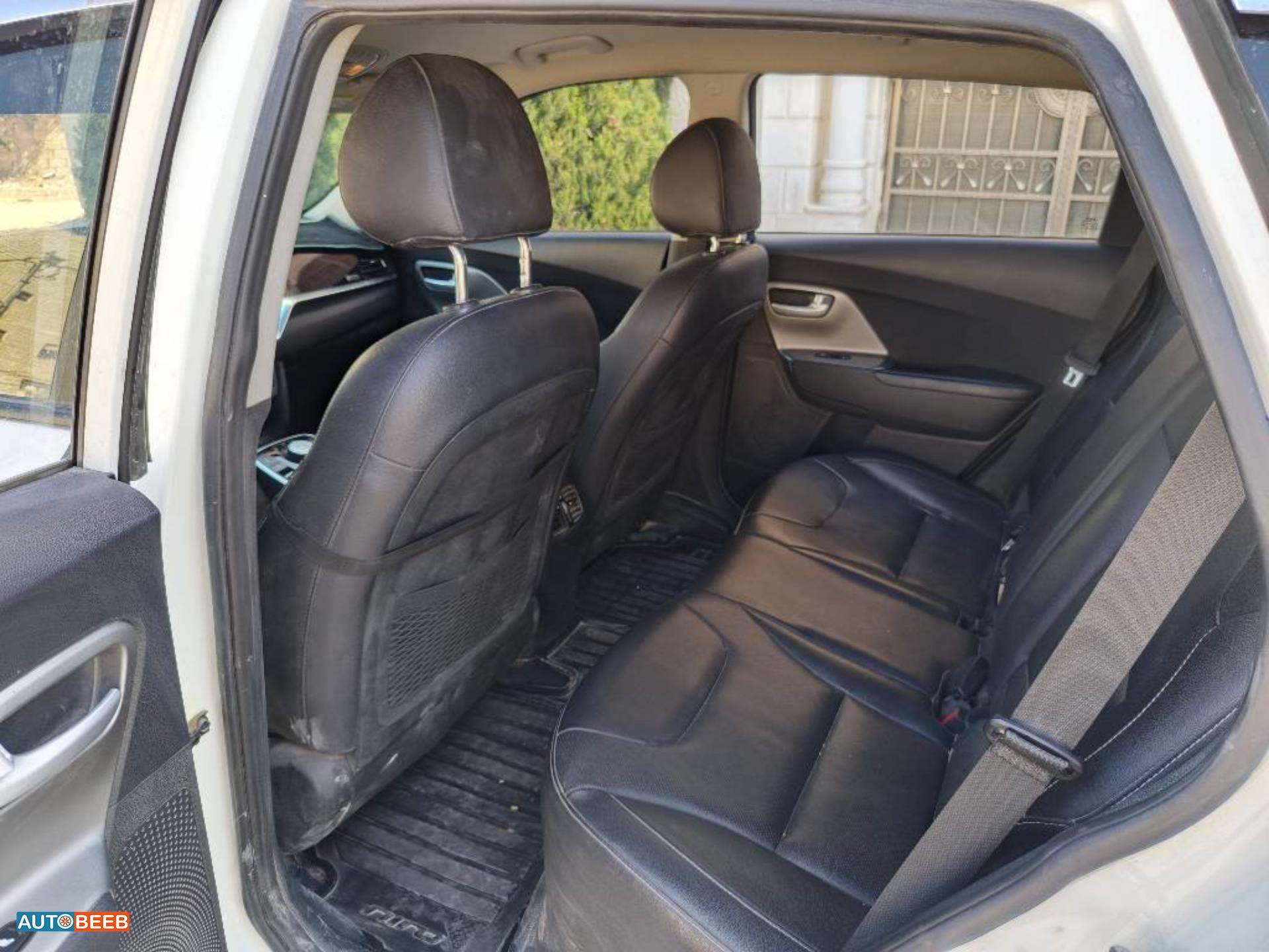 كيا نيرو 2022