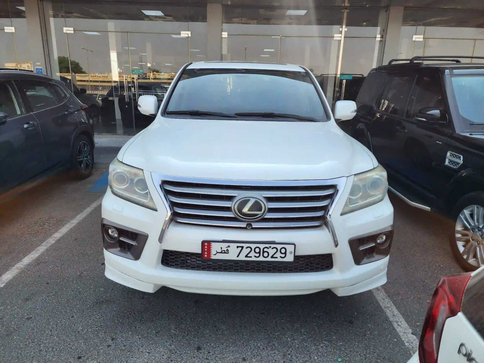 Lexus LX570 2012