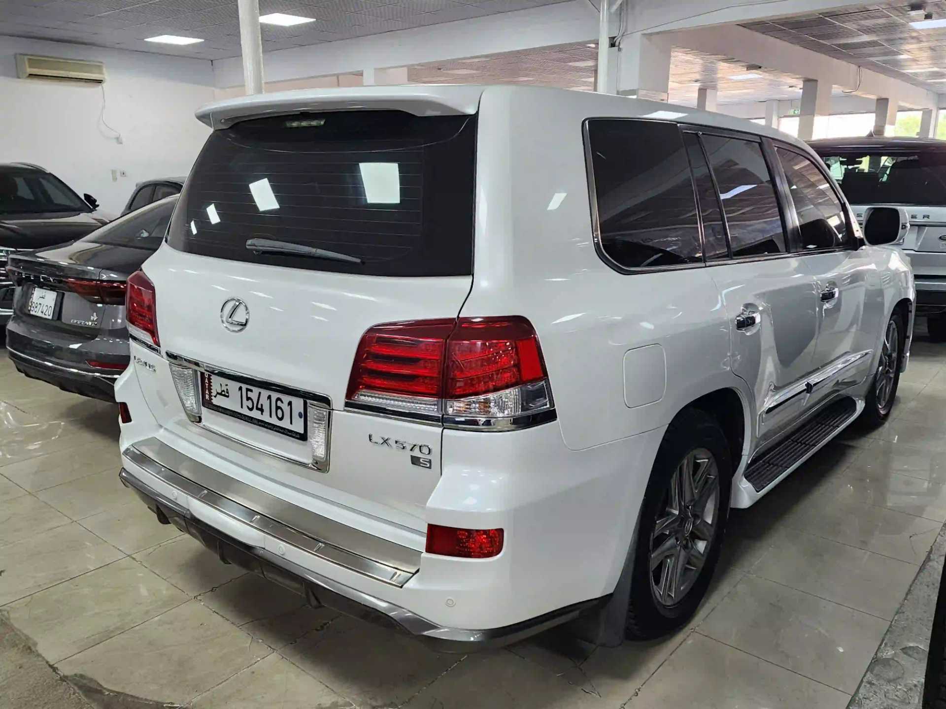 Lexus LX570 2015
