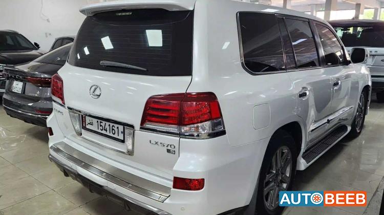 Lexus LX570 2015