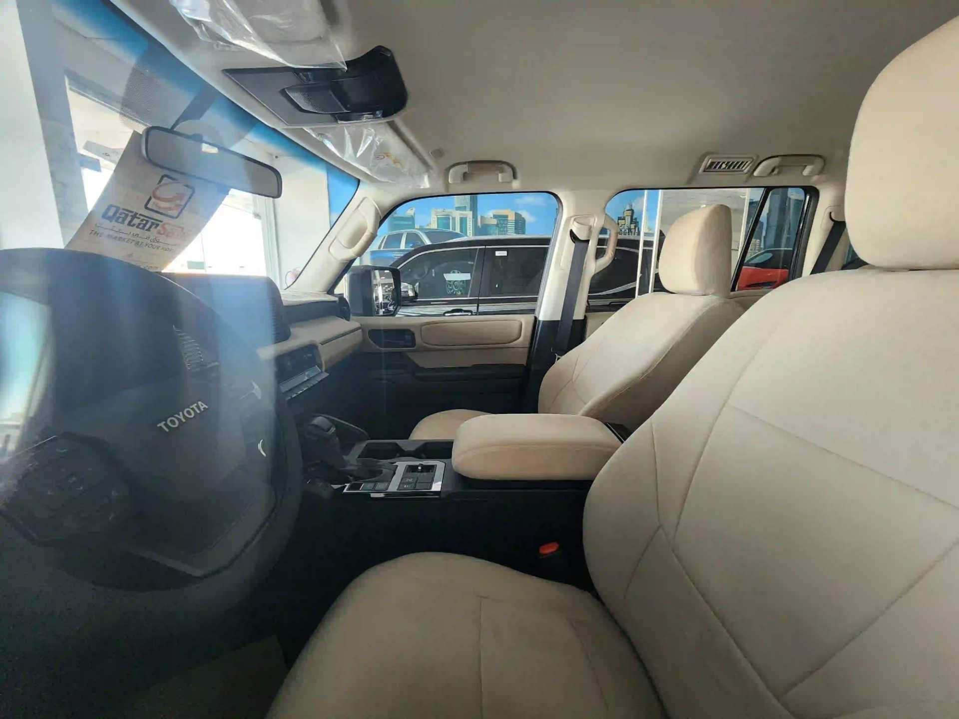 تويوتا برادو 2025