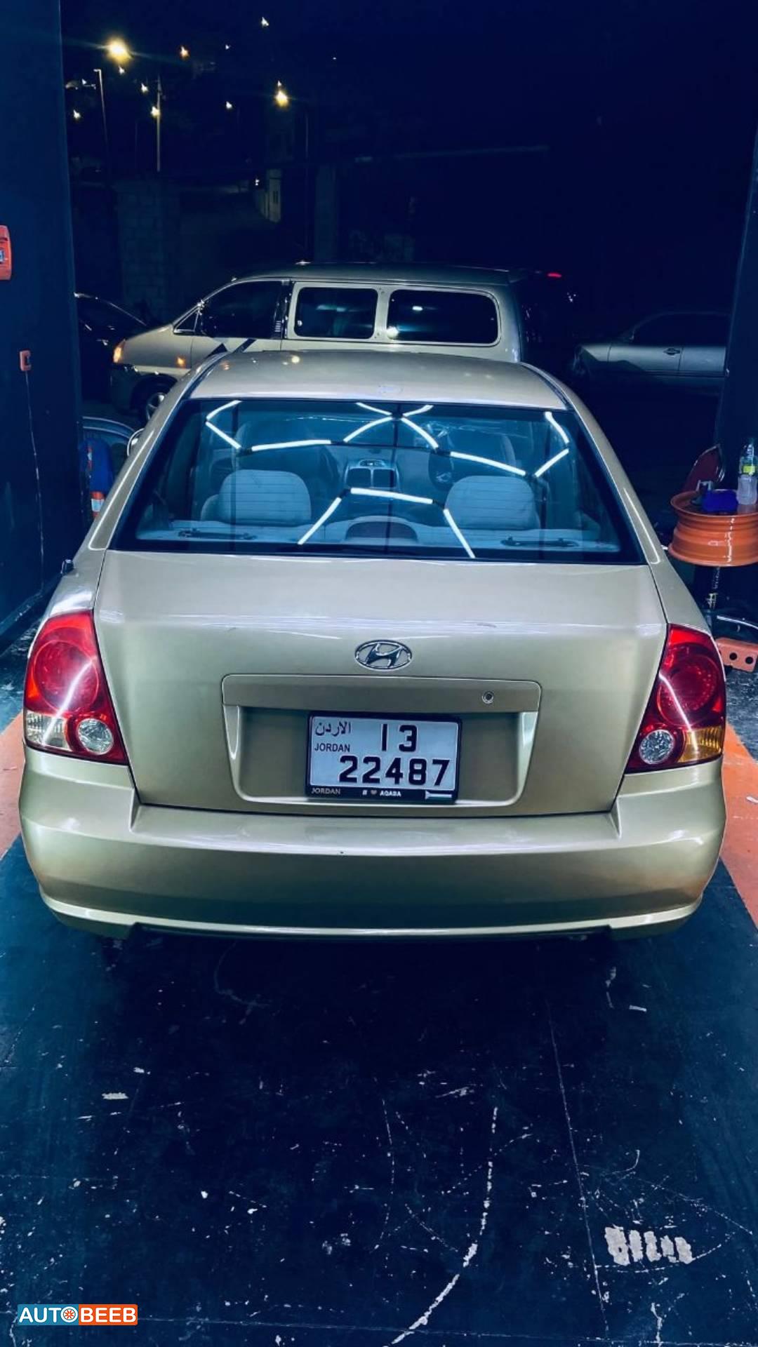 هيونداي فيرنا 2002