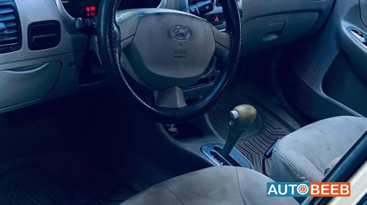 هيونداي فيرنا 2002