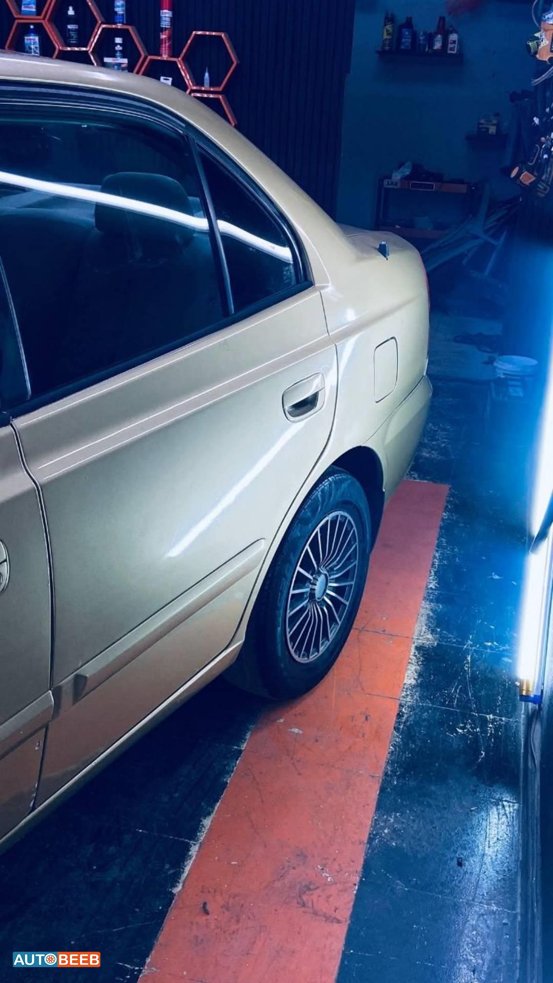 هيونداي فيرنا 2002