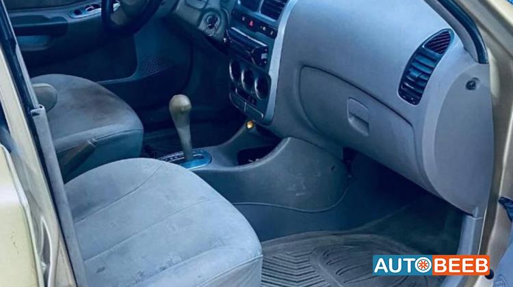 هيونداي فيرنا 2002