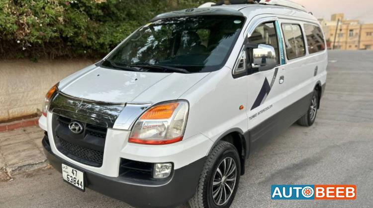 Minibus Hyundai 2005