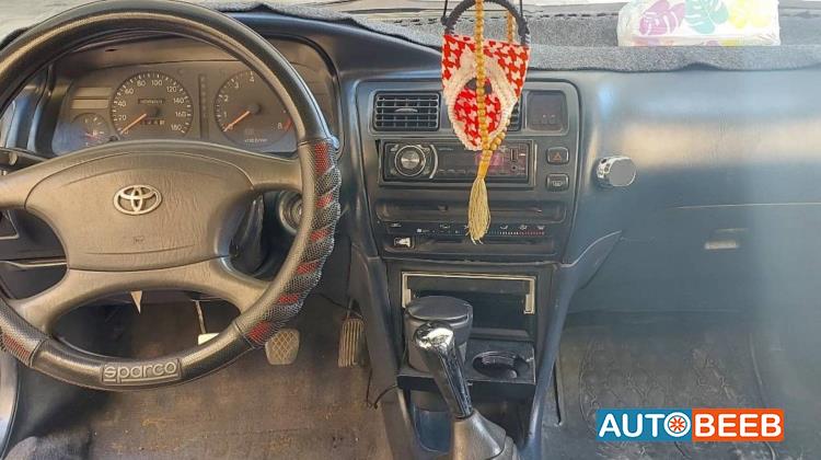 تويوتا كورولا 1996