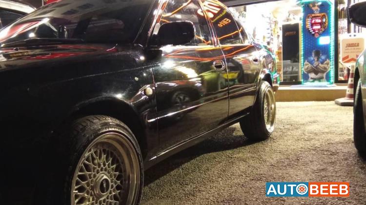 تويوتا كورولا 1996