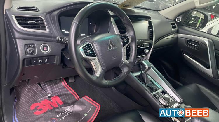 Mitsubishi Montero 2023