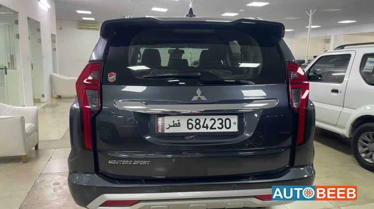 Mitsubishi Montero 2023