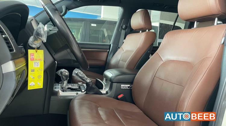 تويوتا لاندكروزر 2021