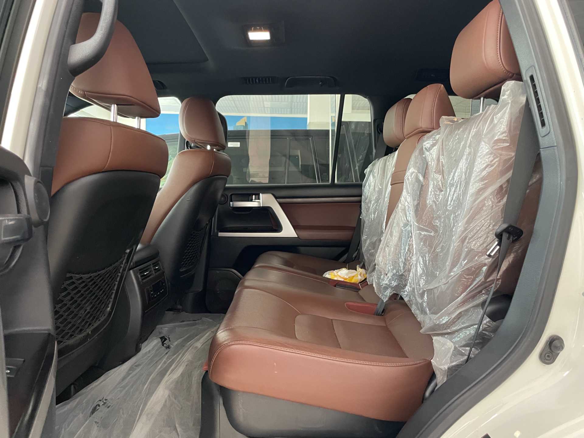 تويوتا لاندكروزر 2021