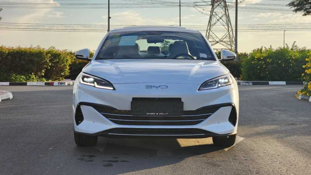 بي واي دي سيل 2024