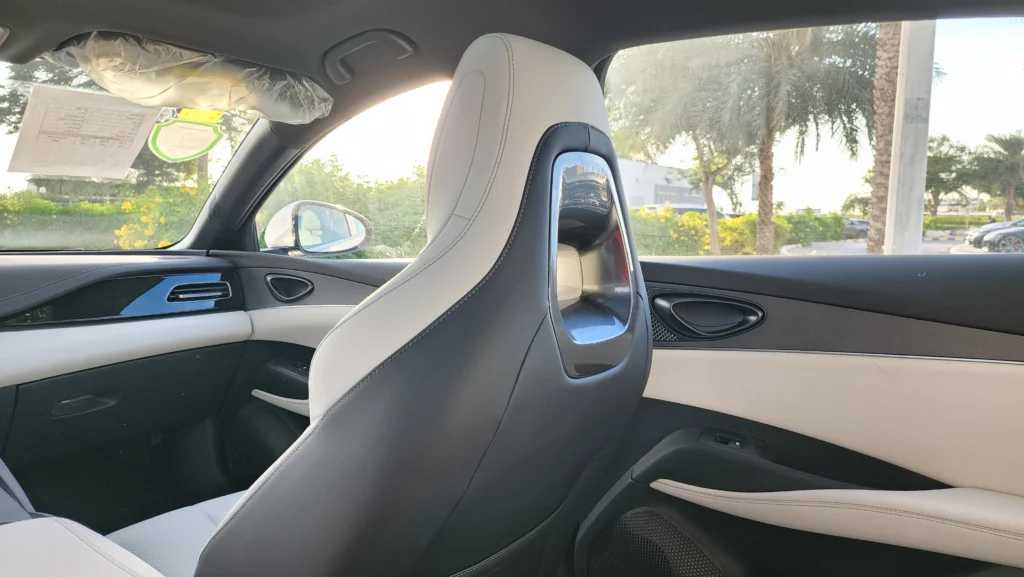 بي واي دي سيل 2024