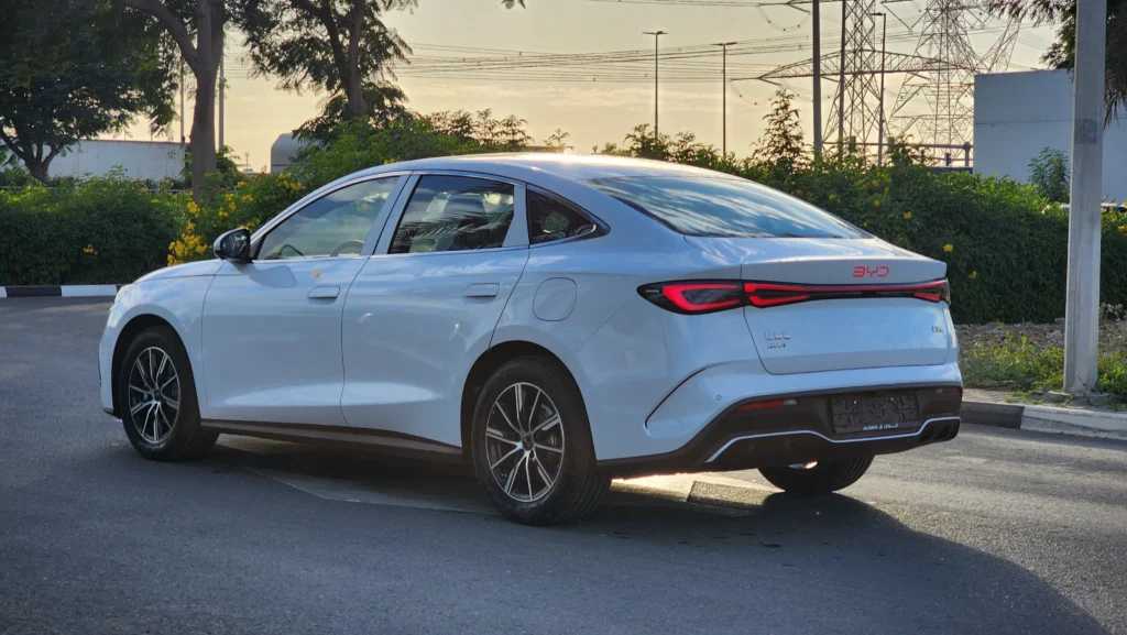 بي واي دي سيل 2024