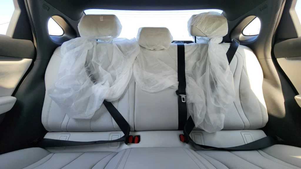 بي واي دي سيل 2024