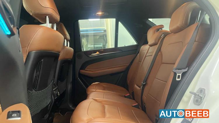 Mercedes Benz GLE400 2018