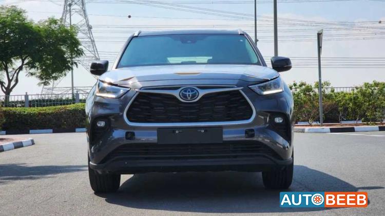 Toyota Highlander 2023