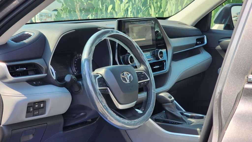 Toyota Highlander 2023