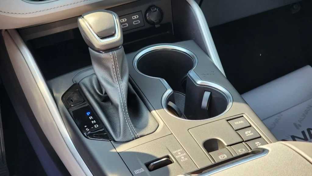 Toyota Highlander 2023