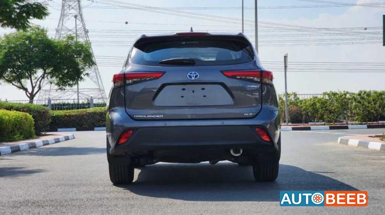 Toyota Highlander 2023