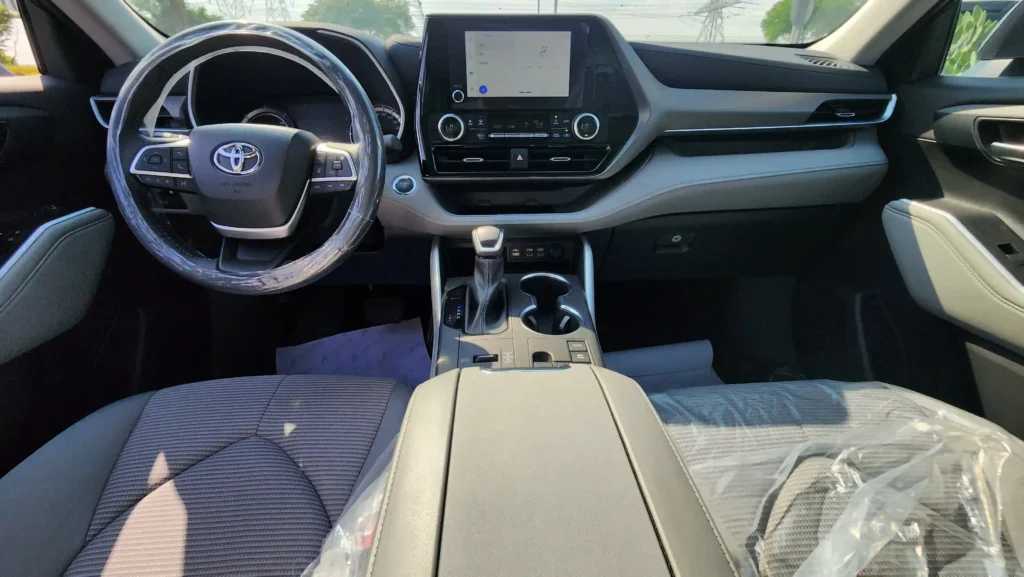 Toyota Highlander 2023