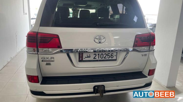 تويوتا لاندكروزر 2020