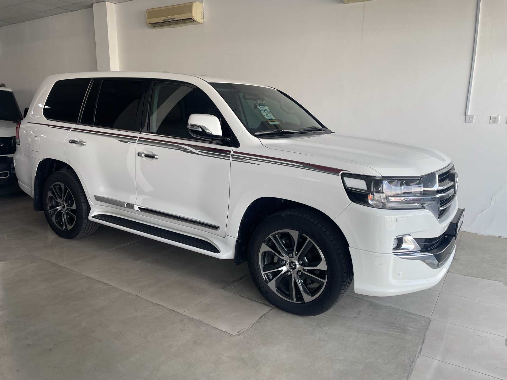 تويوتا لاندكروزر 2020