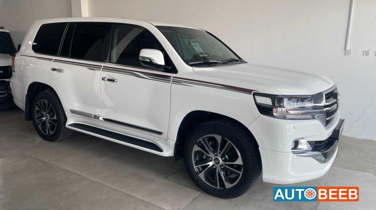 تويوتا لاندكروزر 2020