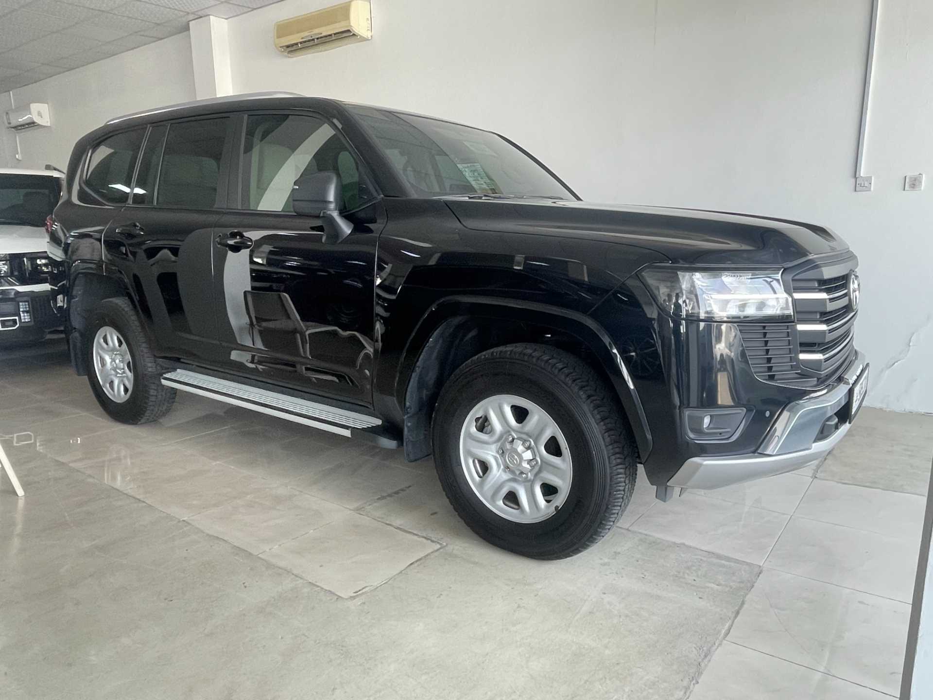 Toyota Land Cruiser 2023