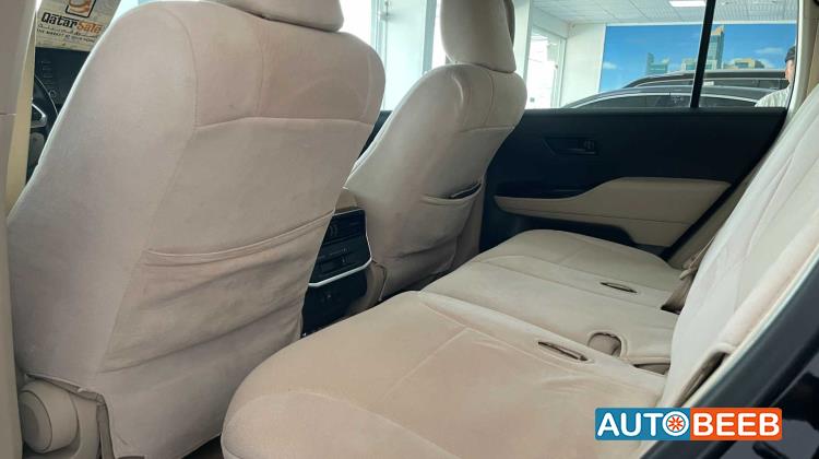 Toyota Land Cruiser 2023