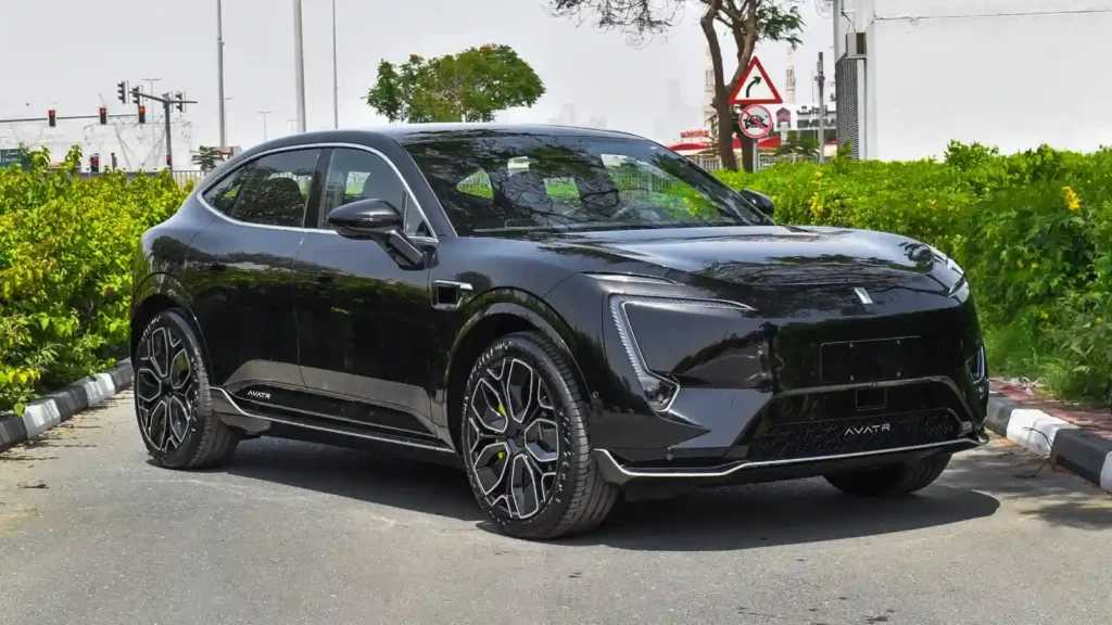 Avatr Model 011 2024