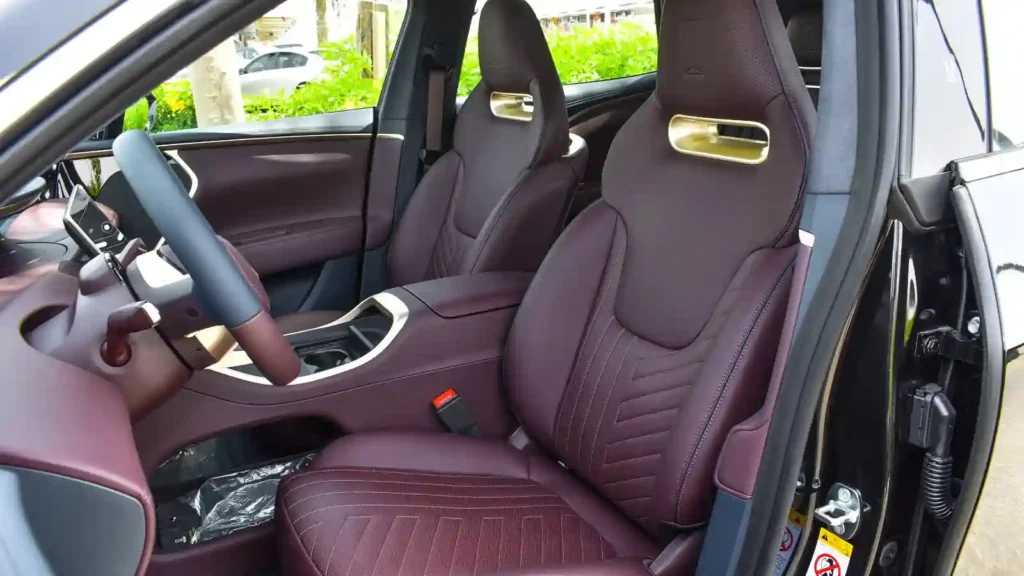 Avatr Model 011 2024