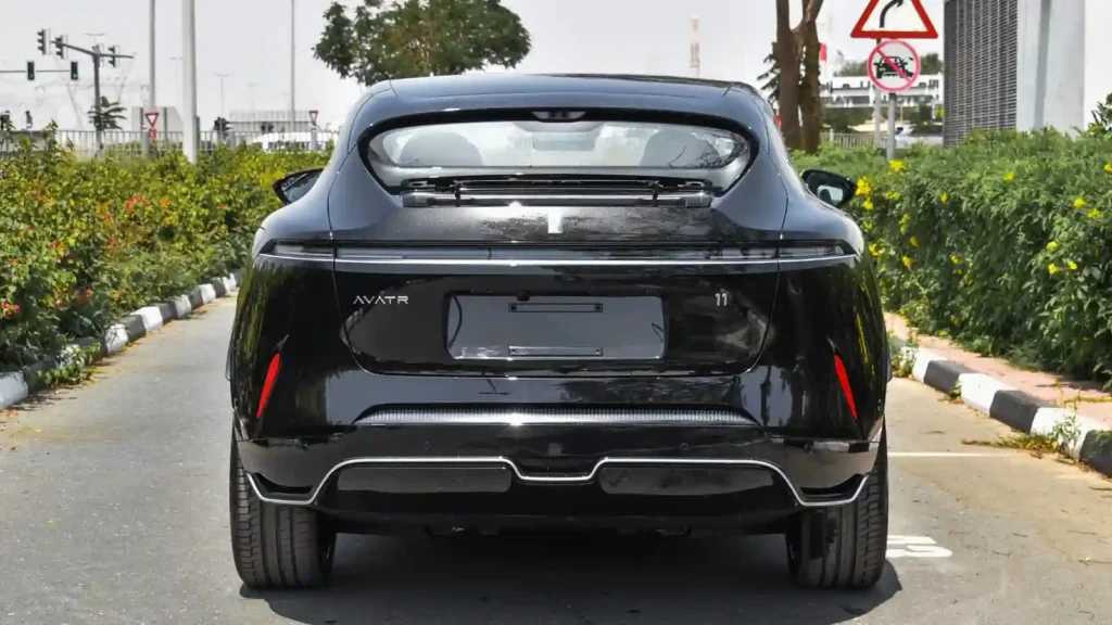 Avatr Model 011 2024