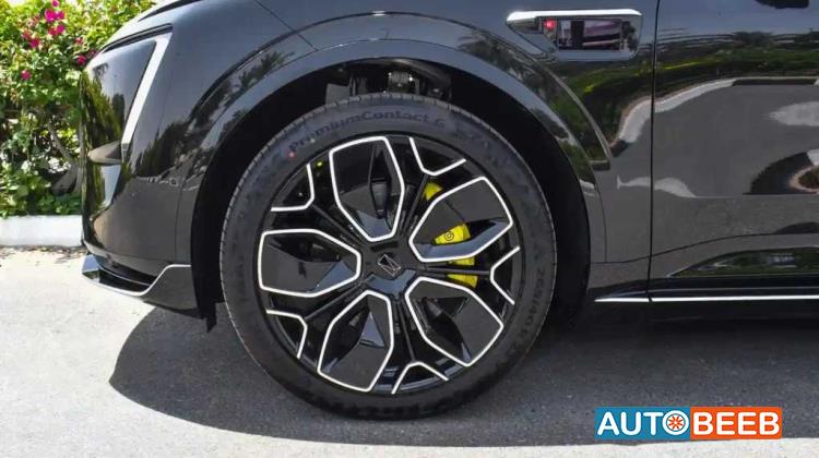 Avatr Model 011 2024