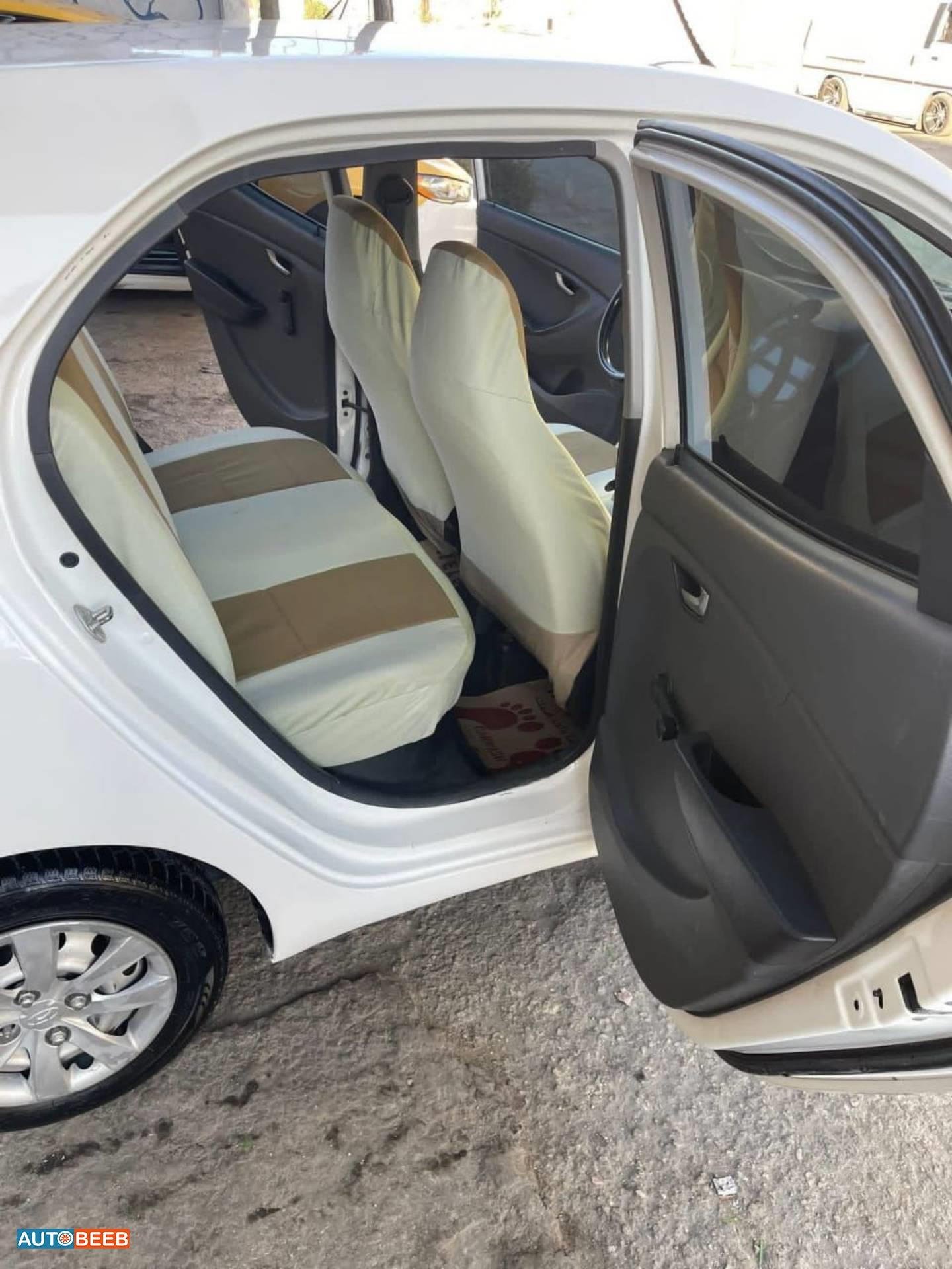 هيونداي i10 2014