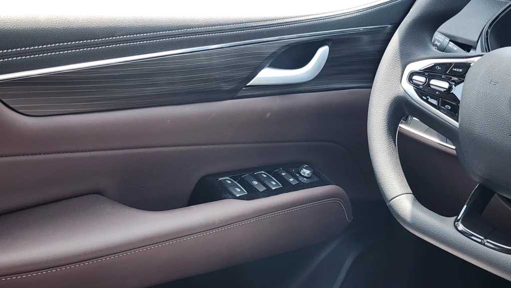 Dongfeng Rich 7 2024