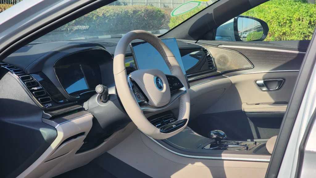 بي واي دي هان 2024