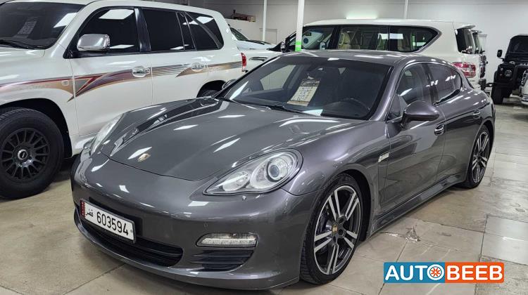 Porsche Panamera 2013