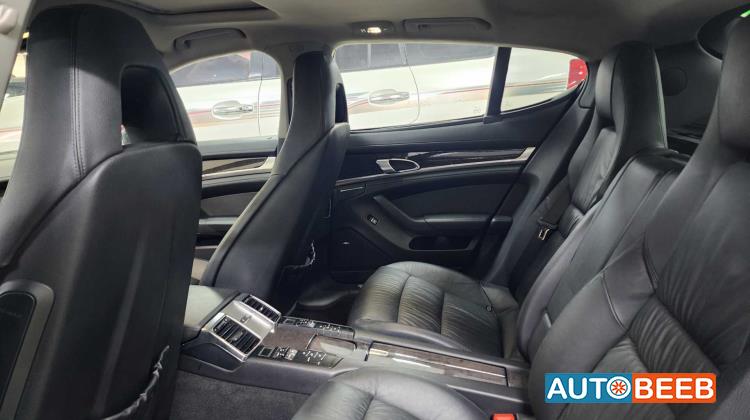 Porsche Panamera 2013