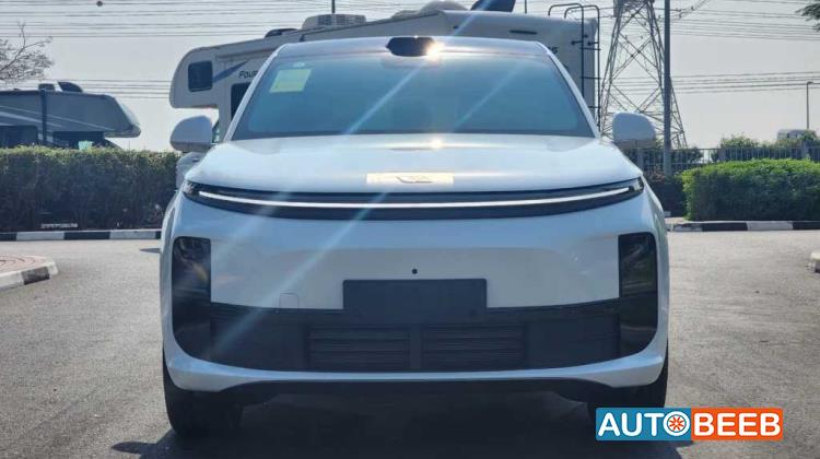 Li Auto L6 2024